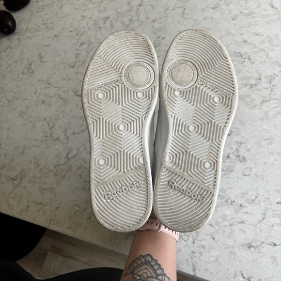 White Reebok sneakers - Picture 8 of 11